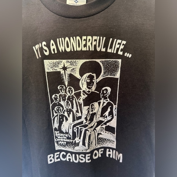 Jerzees T-Shirt. Christian message “it’s a wonderful world because of Him”Size M - Picture 3 of 6